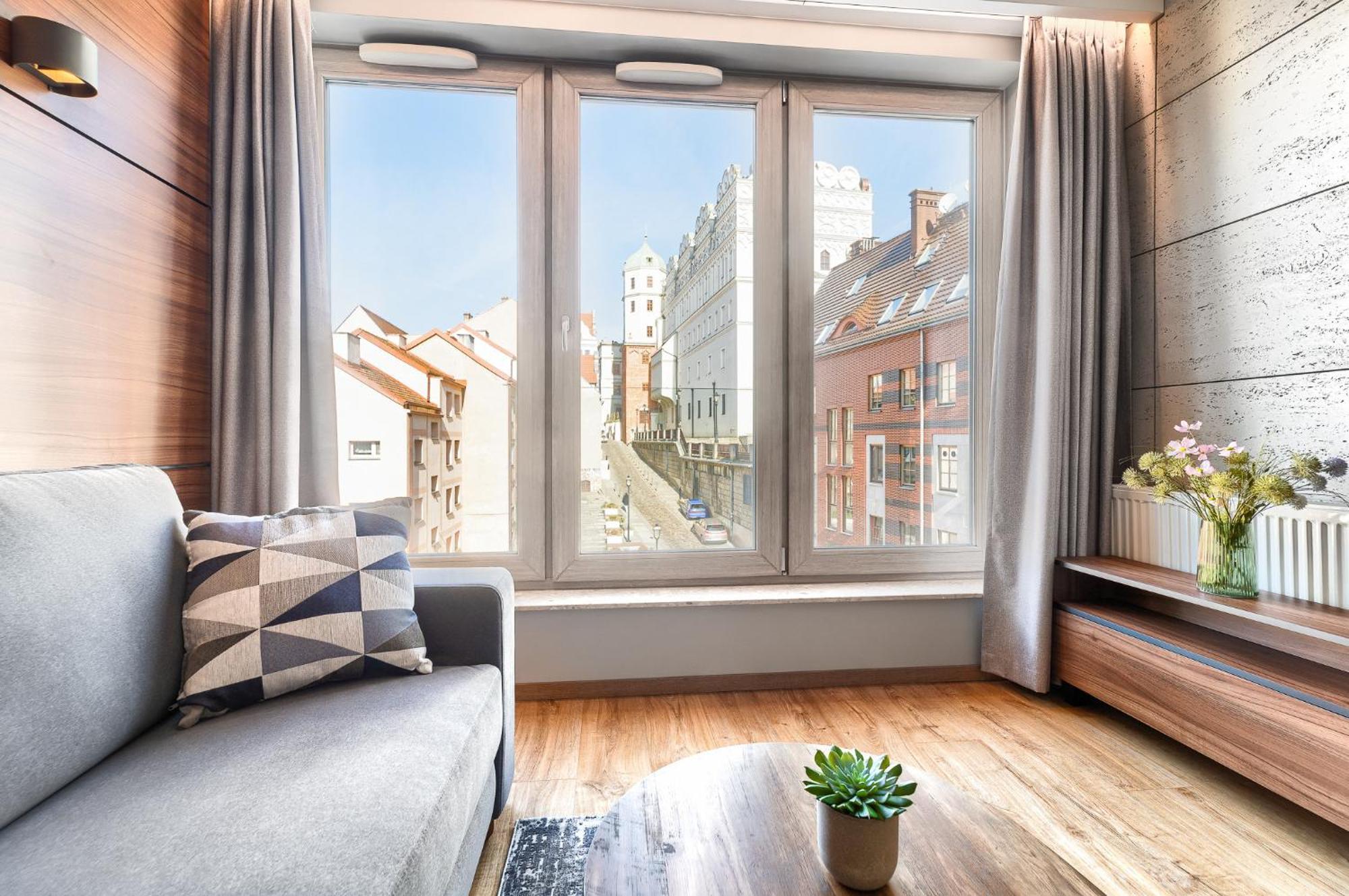 Апартаменти Park Old Town By Renters